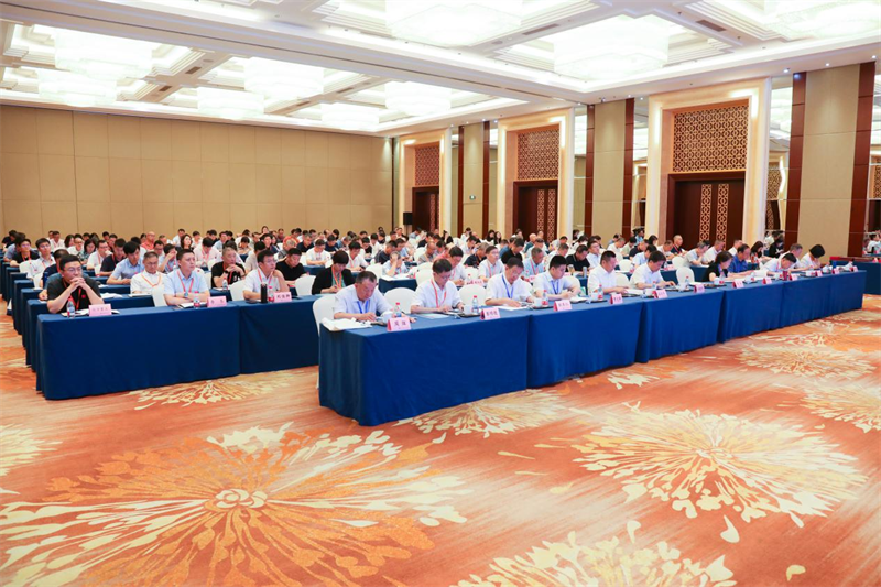 QGM ble invitert til å delta i 2025 Building Materials Machinery Standardization Conference